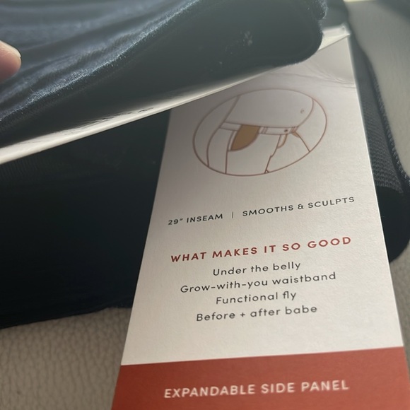 Maternity Side Panel Jeggings Isabel Maternity Ingrid & Isabel Dark Wash - Picture 6 of 6